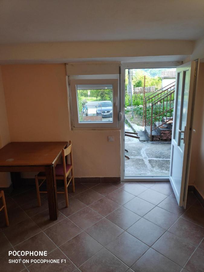 Apartman Pavle 2 เวียร์ปาซาร์ ภายนอก รูปภาพ